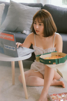 依蘭愛(ài)情故事電影完整版